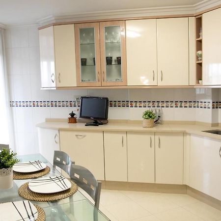 Galihost - Precioso Apartamento Con Parking En Vilagarcia Вілагарсія-де-Ароуса Екстер'єр фото