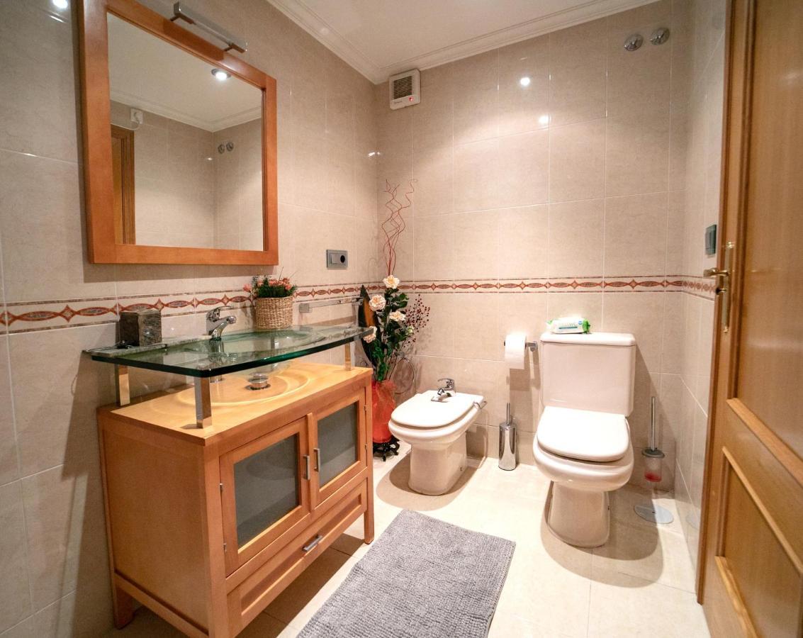 Galihost - Precioso Apartamento Con Parking En Vilagarcia Вілагарсія-де-Ароуса Екстер'єр фото
