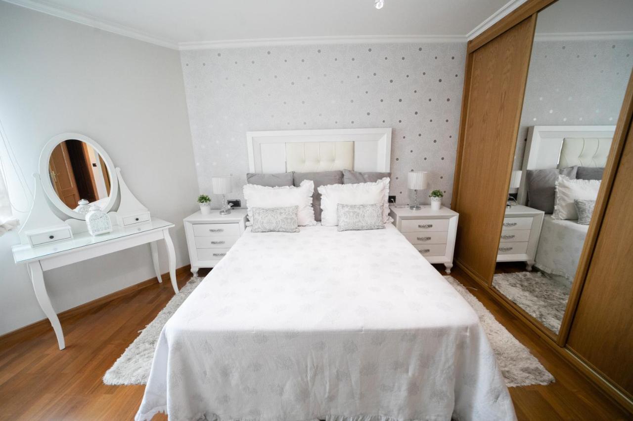 Galihost - Precioso Apartamento Con Parking En Vilagarcia Вілагарсія-де-Ароуса Екстер'єр фото