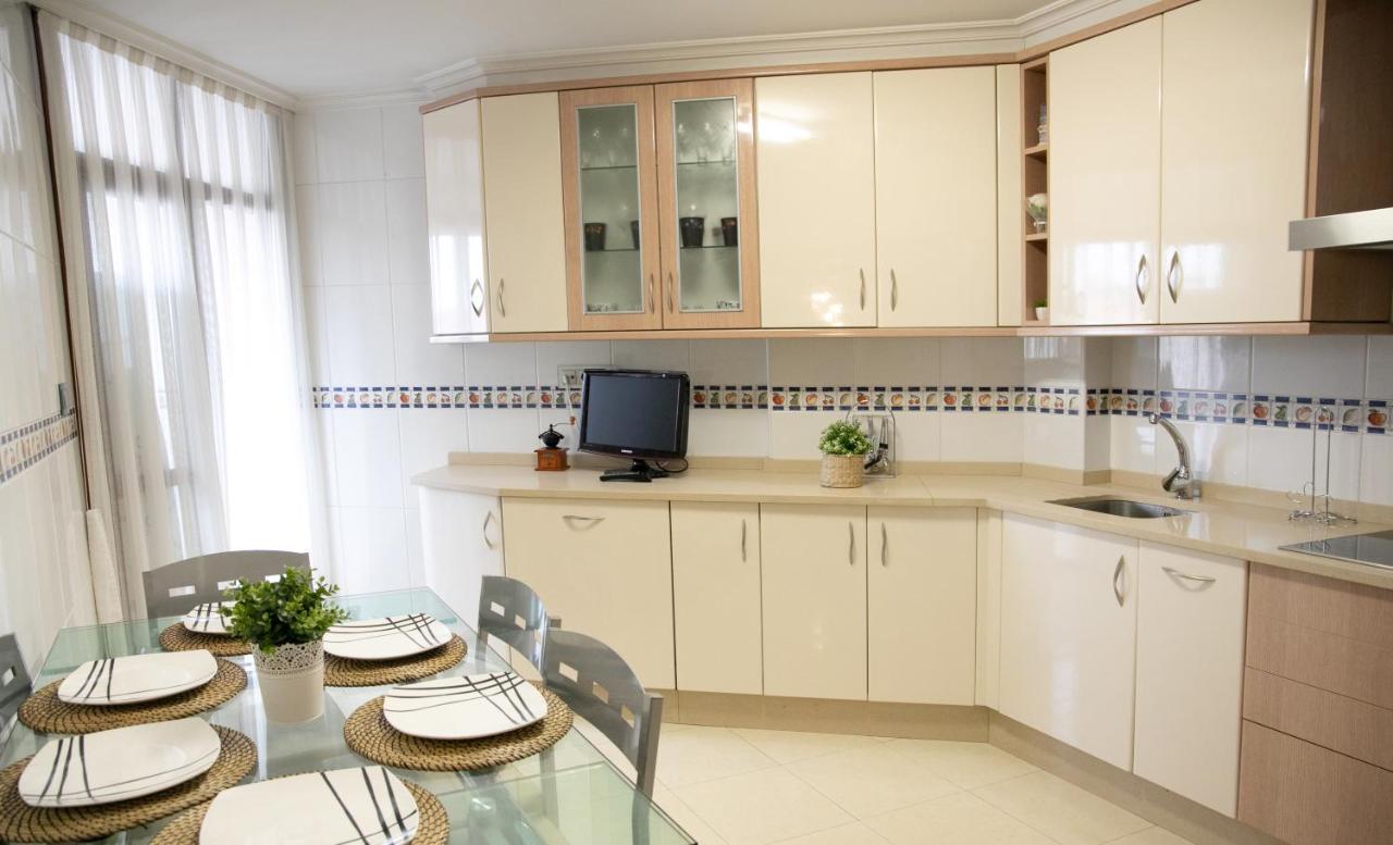Galihost - Precioso Apartamento Con Parking En Vilagarcia Вілагарсія-де-Ароуса Екстер'єр фото